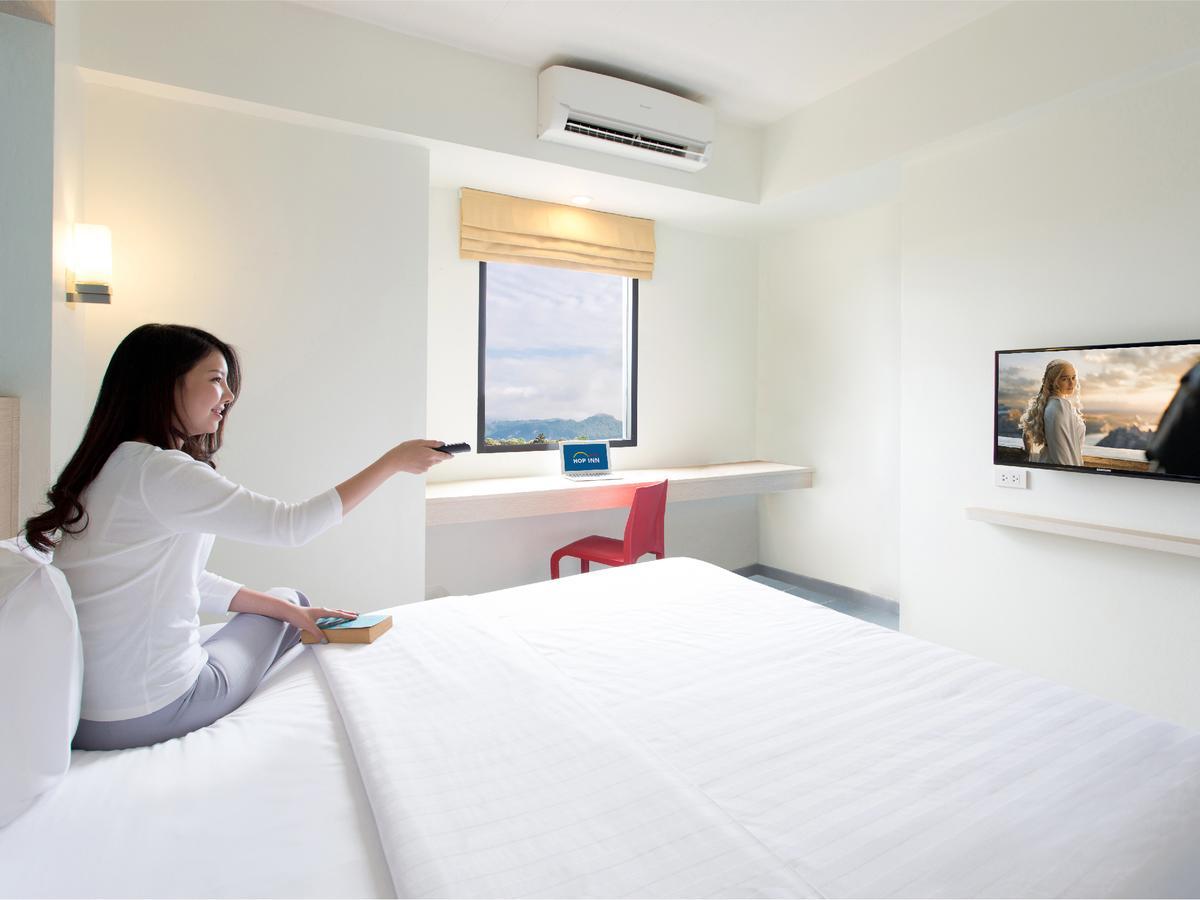 Hop Inn Hotel Alabang Manila Muntinlupa City Buitenkant foto